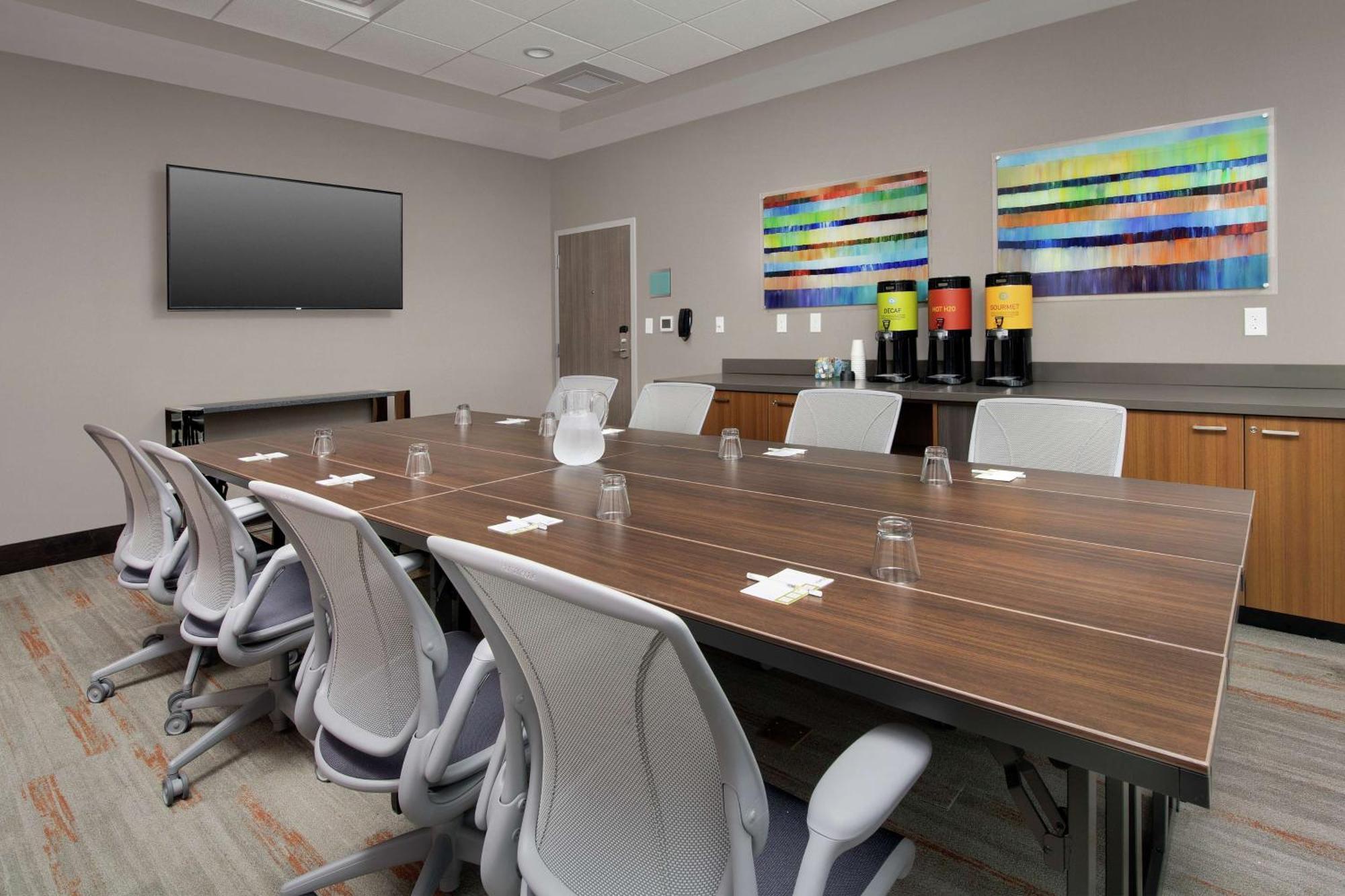 Home2 Suites By Hilton Charlottesville Downtown Esterno foto